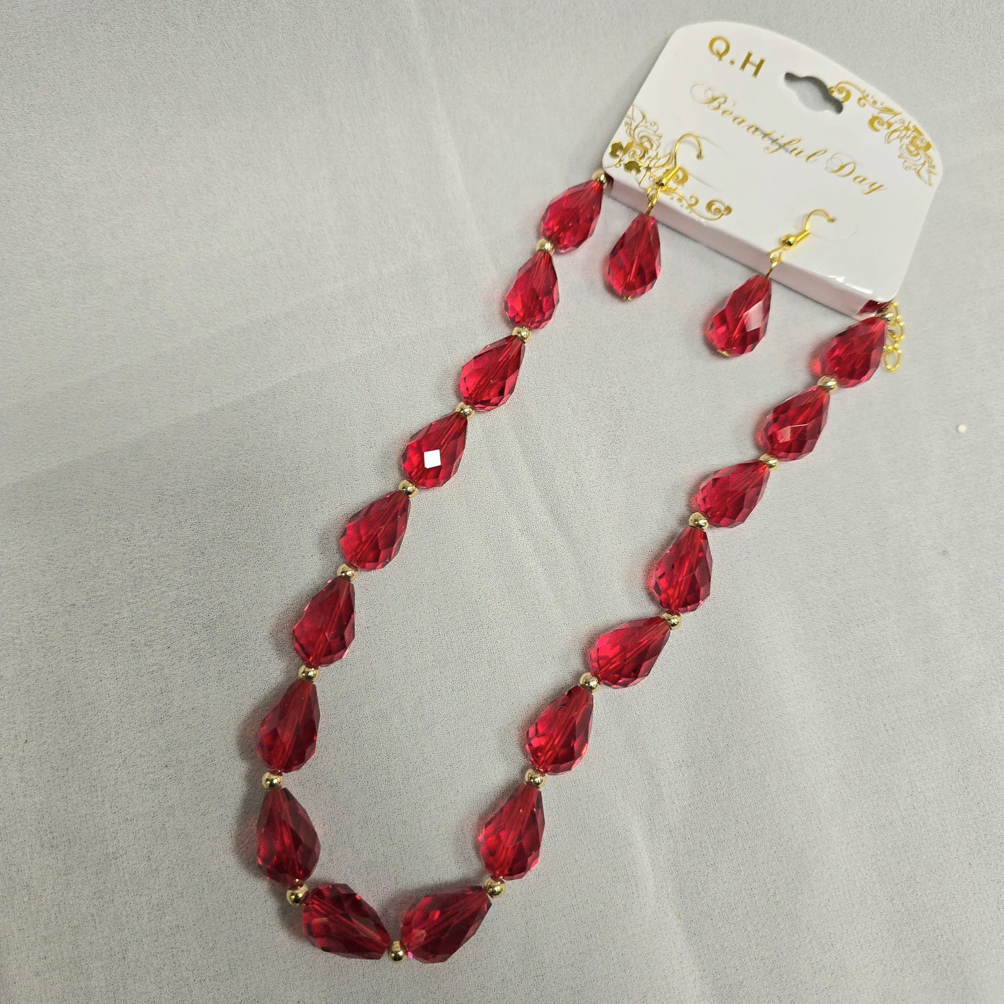 Fashion Jewellery Set with Crystal Necklace & Earrings