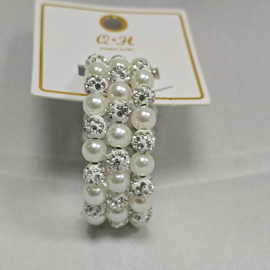 Girls 3-Layer Bangle Set with Stones synthetic Pearl White Girls 3-Layer Bangle Set with Stones & Artificial Pearl – White