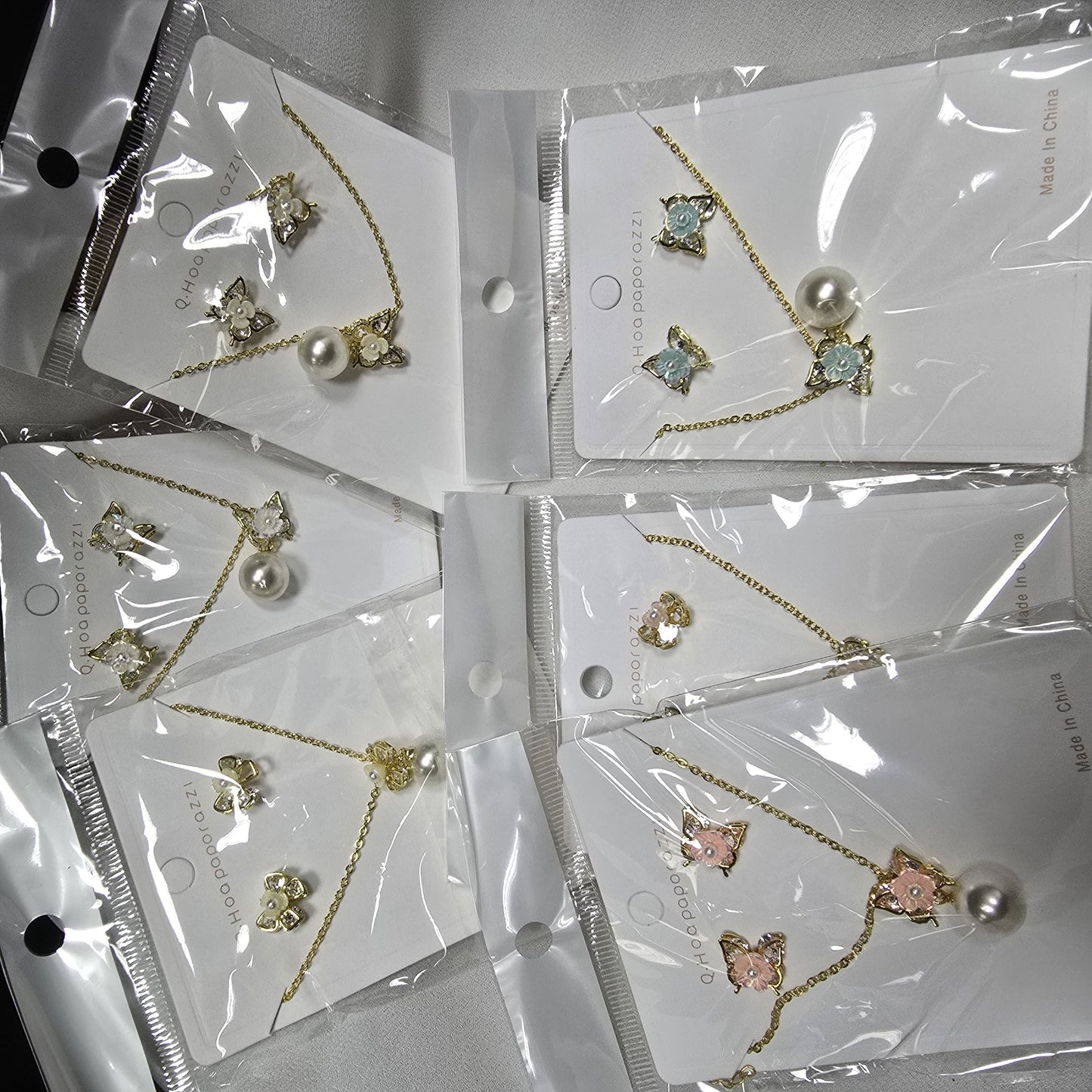 Necklace with Earrings – Assorted Color Butterfly Design