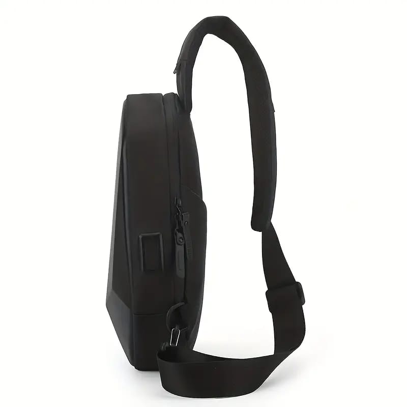 CROSS BODY SHOULDER BAG WITH USB PORT-BLACK