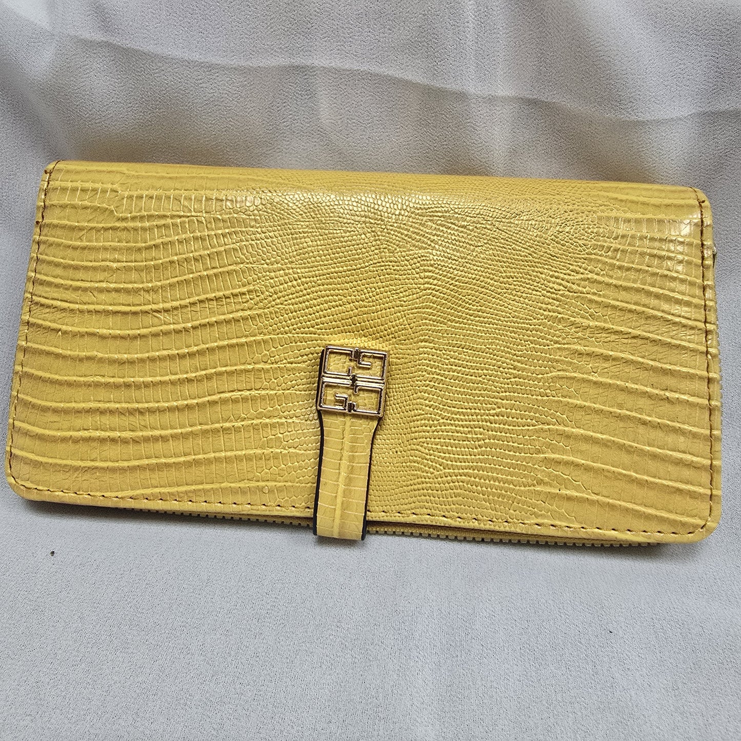 PU Leather Women’s Wallet with Zipper Pocket and Card Holder (XX-34) - Yellow
