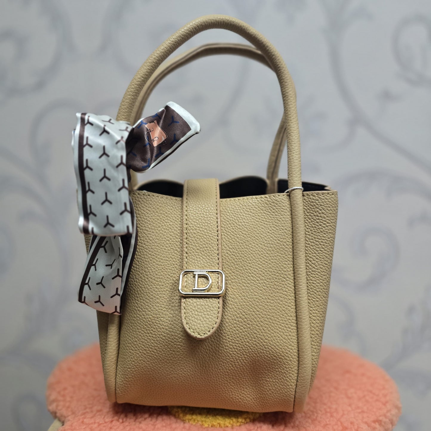 Women’s Luxury Designer Handbag  With Scarf