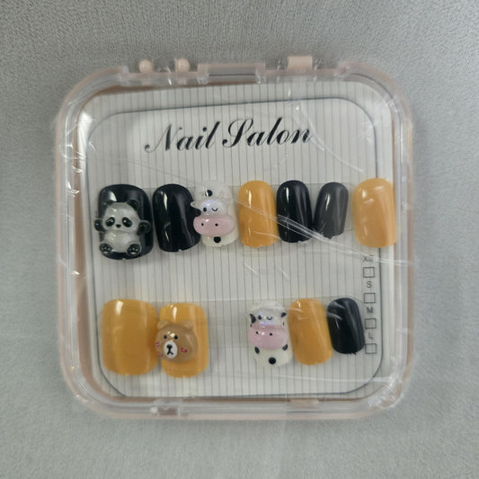 Girls 12-Piece Nail Set in Box