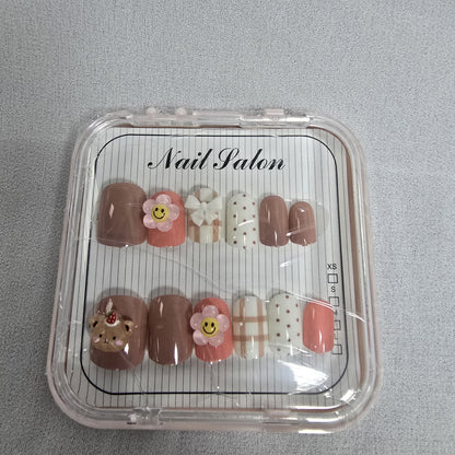 Girls 12-Piece Nail Set in Box