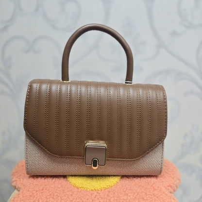 The Women’s beautiful Designer Handbag