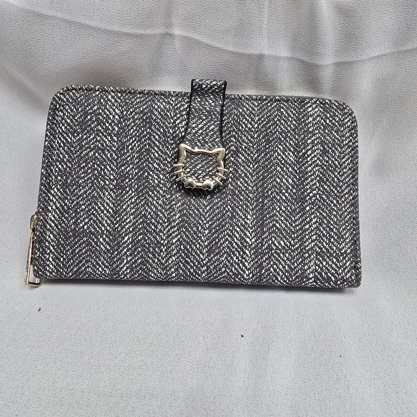 PU Leather Women’s Wallet with Zipper Pocket and Card Holder (TP-000133) - Black