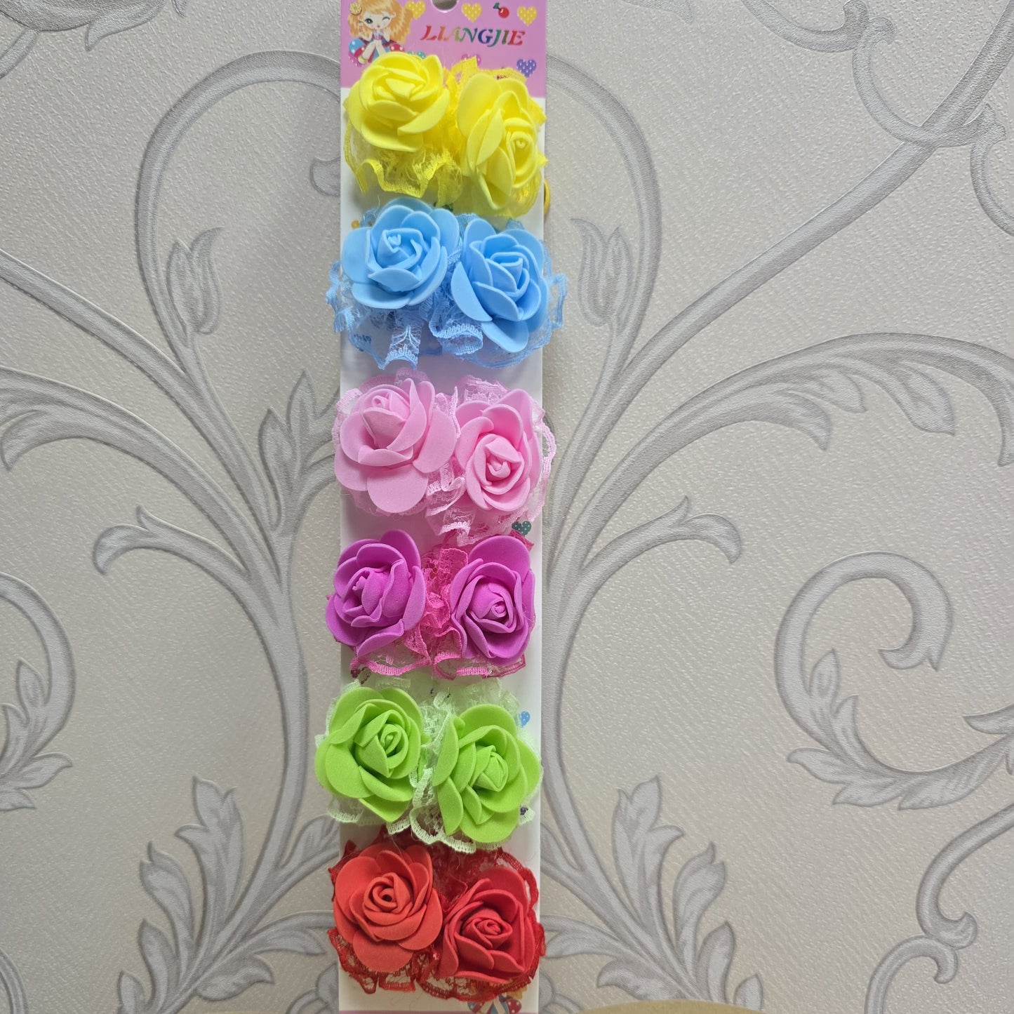Bloom Beauty – 12 Flower Clips