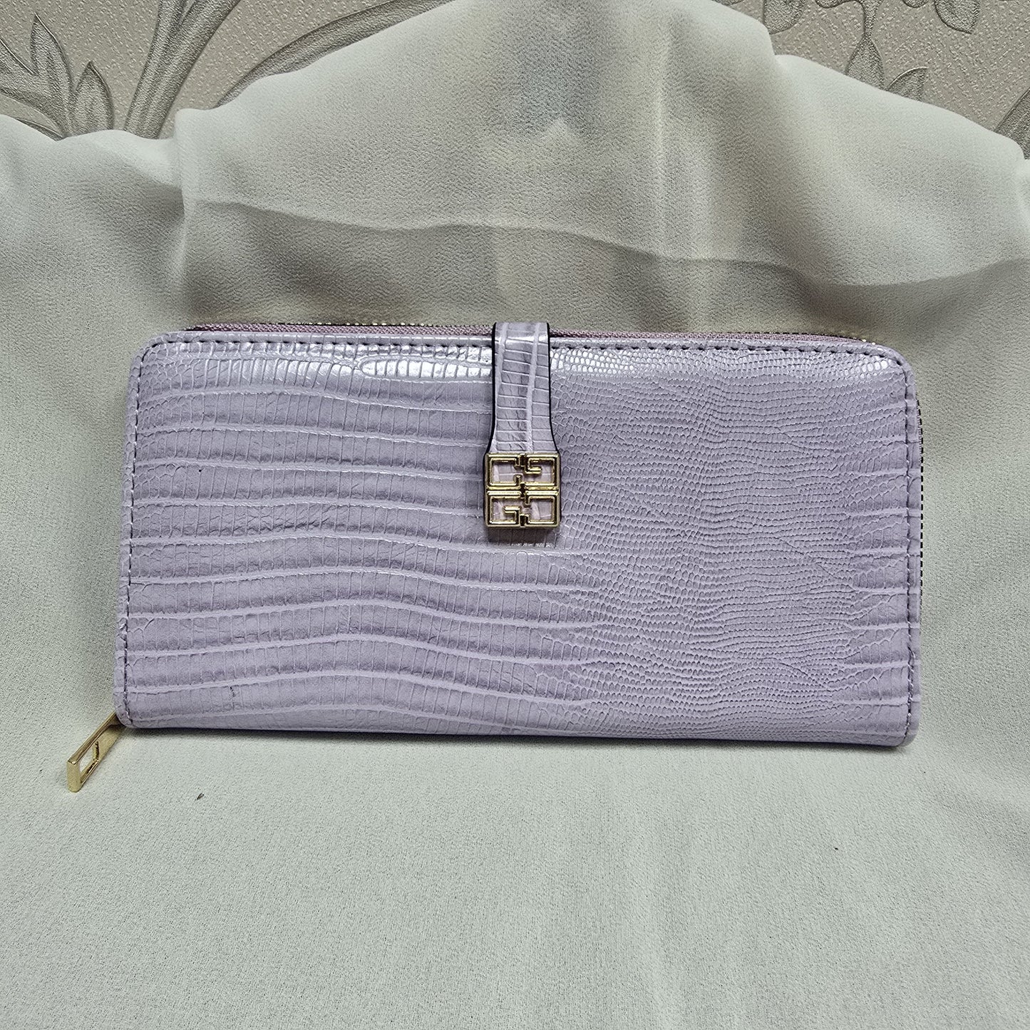 PU Leather Women’s Wallet with Zipper Pocket and Card Holder (XX-34) - Purple